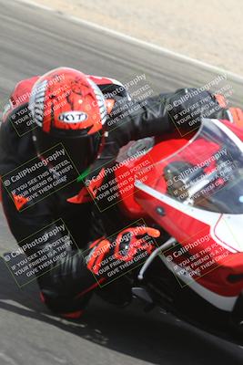 media/May-05-2025-Moto Forza (Mon) [[3c1838c5e5]]/3-C Group/Session 2 (Turn 7 Inside)/